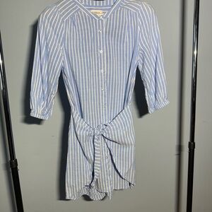 Evereve Blue and White Striped Shirt